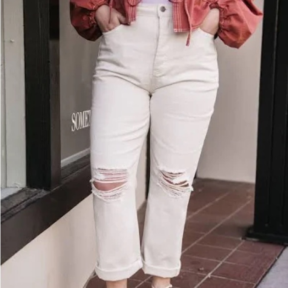 Afrm Dex Boyfriend Jeans in white